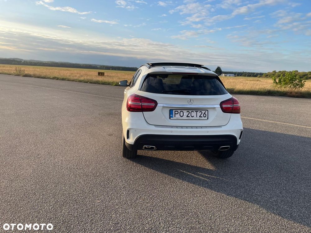 Mercedes-Benz GLA 200 7G-DCT AMG Line - 8