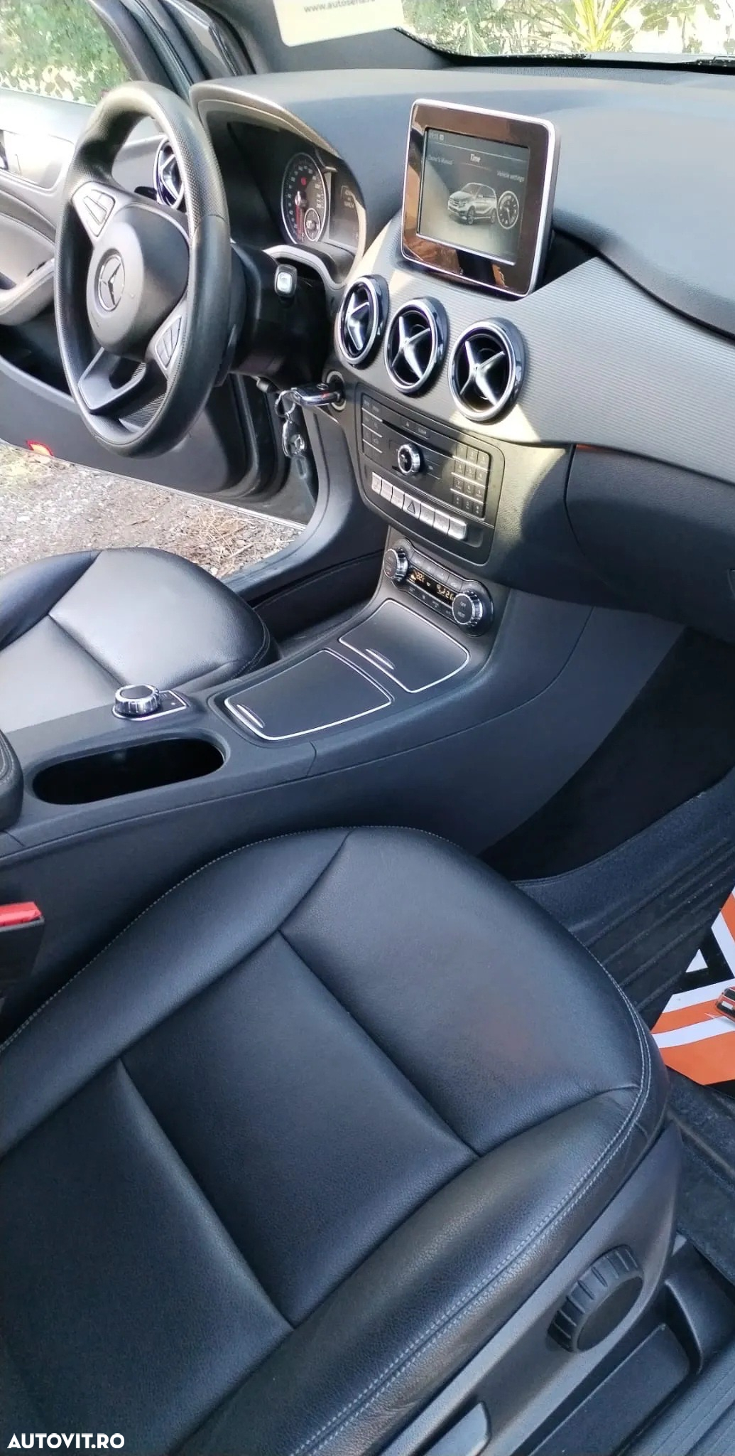 Mercedes-Benz B - 4