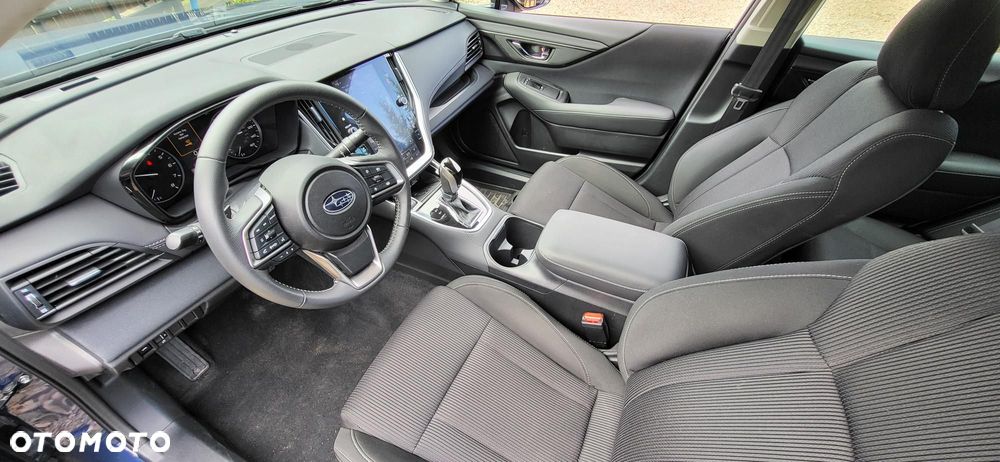 Subaru Legacy - 13