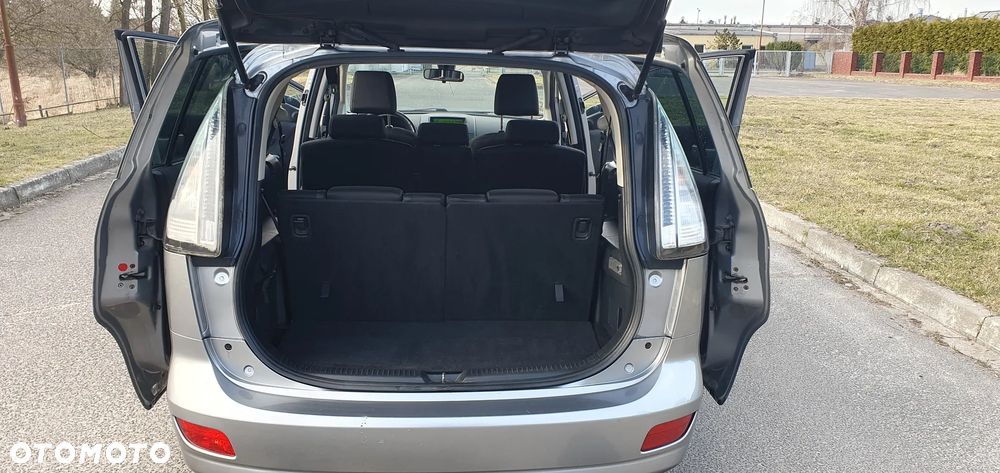 Mazda 5 2.0 MZR Edition 40 Jahre - 10