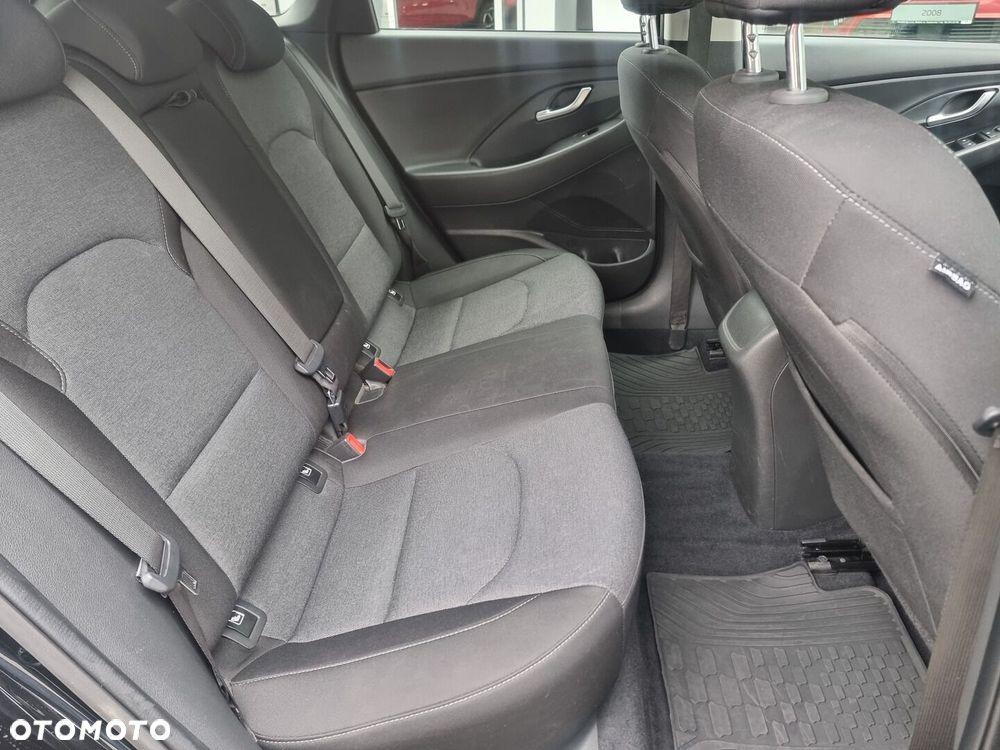 Hyundai i30 1.5 DPI Smart - 22