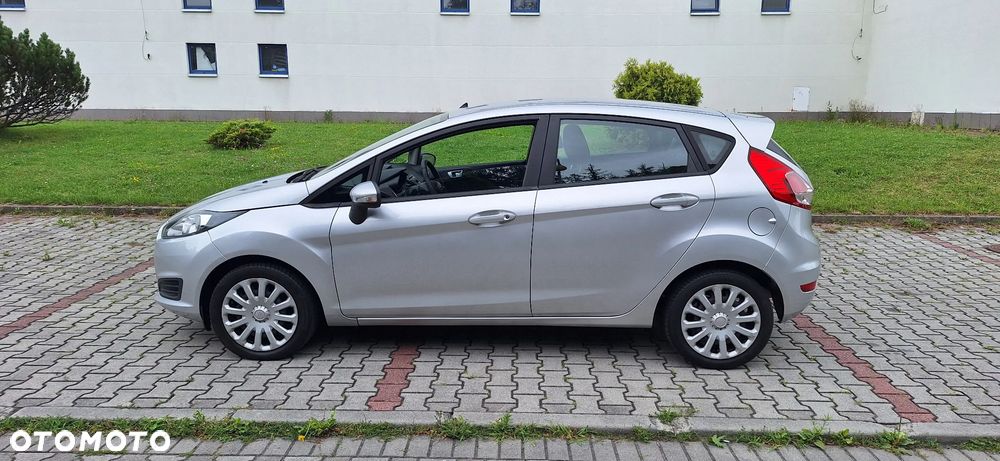 Ford Fiesta 1.25 Trend EU5 - 14