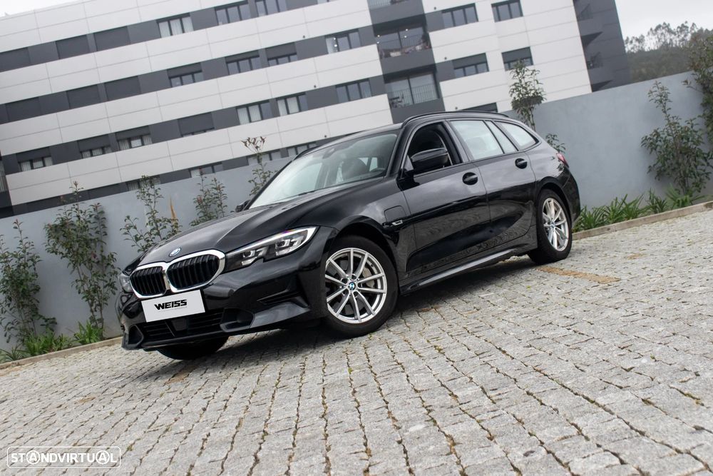 BMW 330 e Line Sport Auto - 1