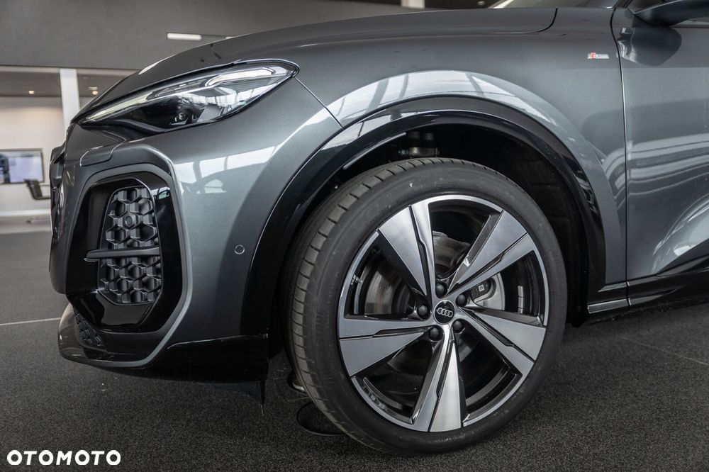 Audi Q5 Sportback - 6