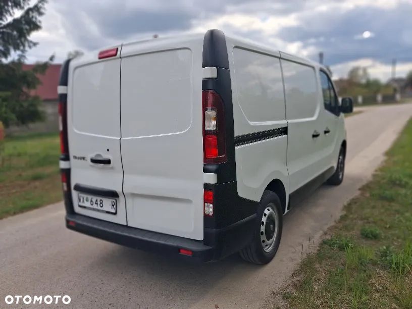 Renault Trafic - 8