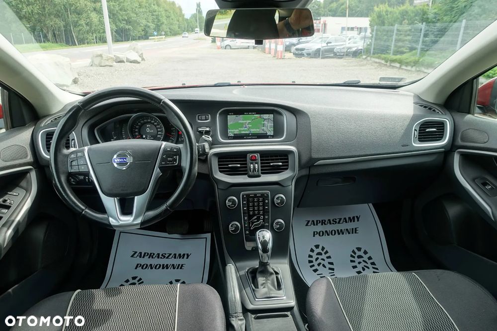 Volvo V40 D2 Momentum - 10
