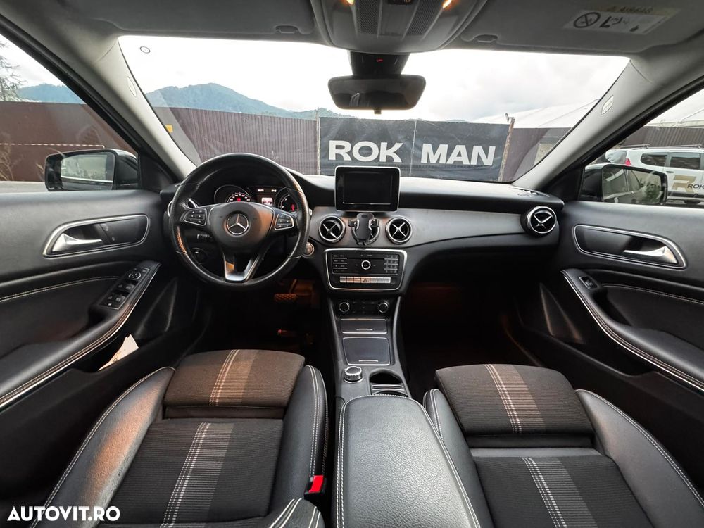 Mercedes-Benz GLA 200 d 4MATIC Aut. - 11