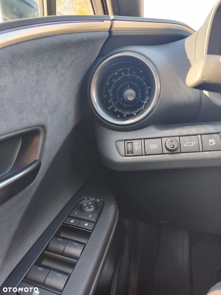 Toyota C-HR 1.8 Hybrid Executive - 18
