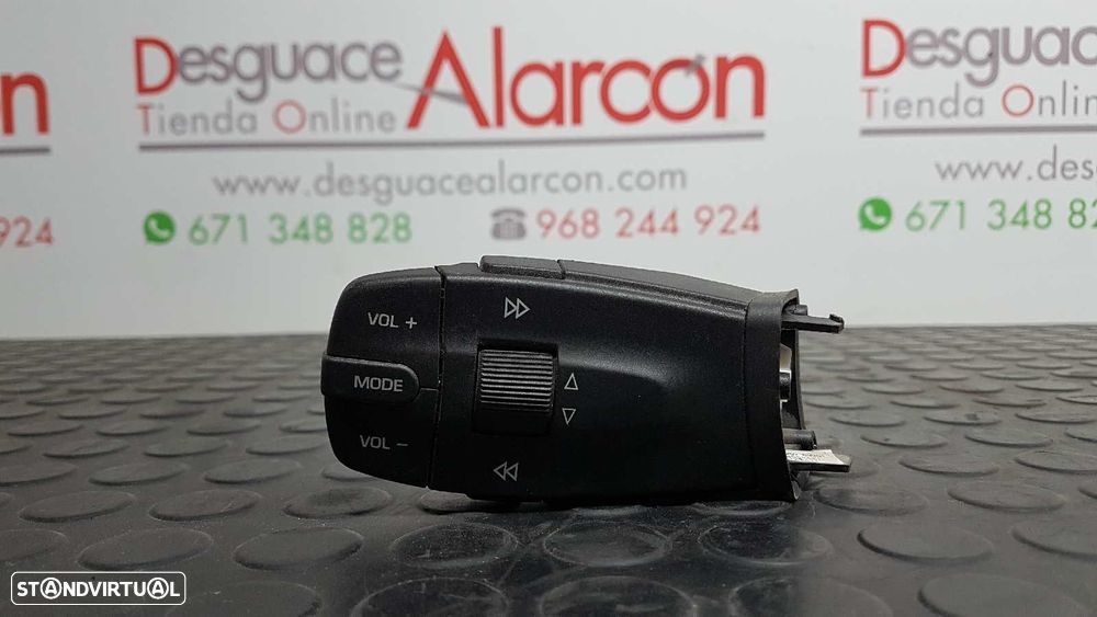 CONTROLE DO SISTEMA DE ÁUDIO / RÁDIO CD SEAT IBIZA SC (6J1) REFERENCE - 4