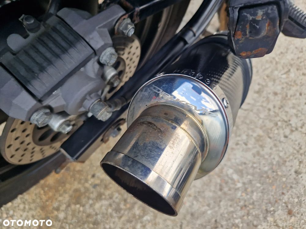Suzuki GS - 18