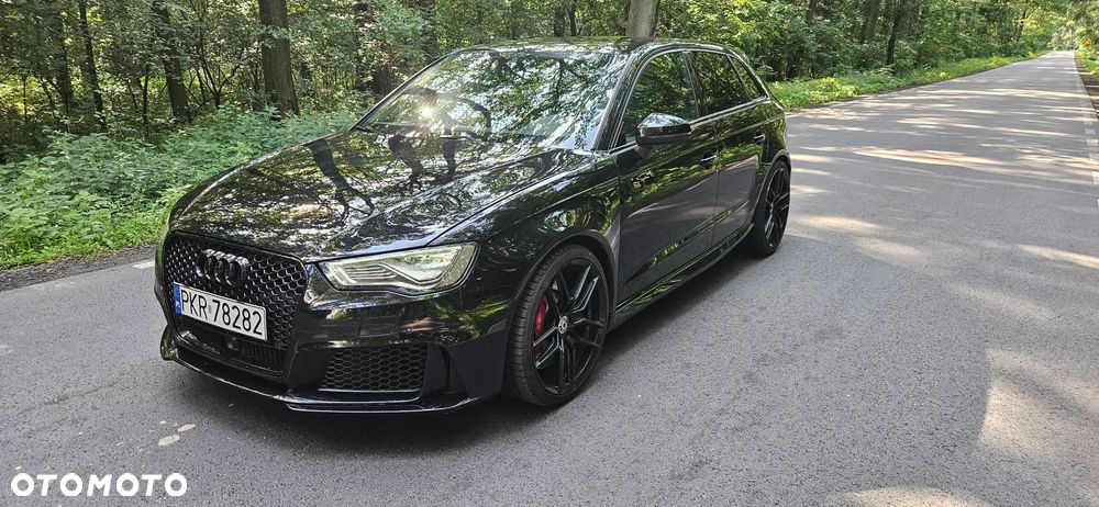 Audi RS3 Sportback Standard - 18