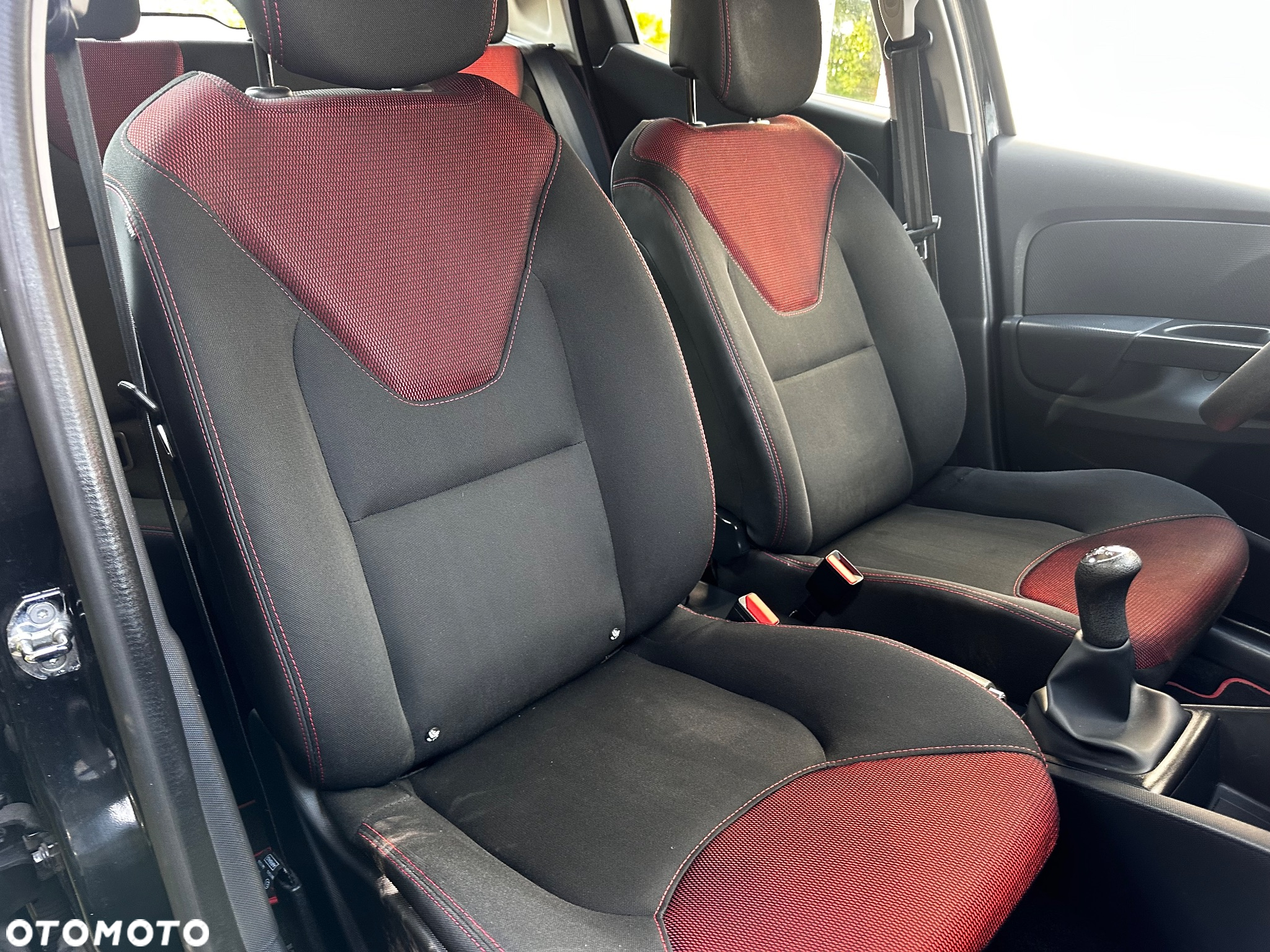 Renault Clio - 34