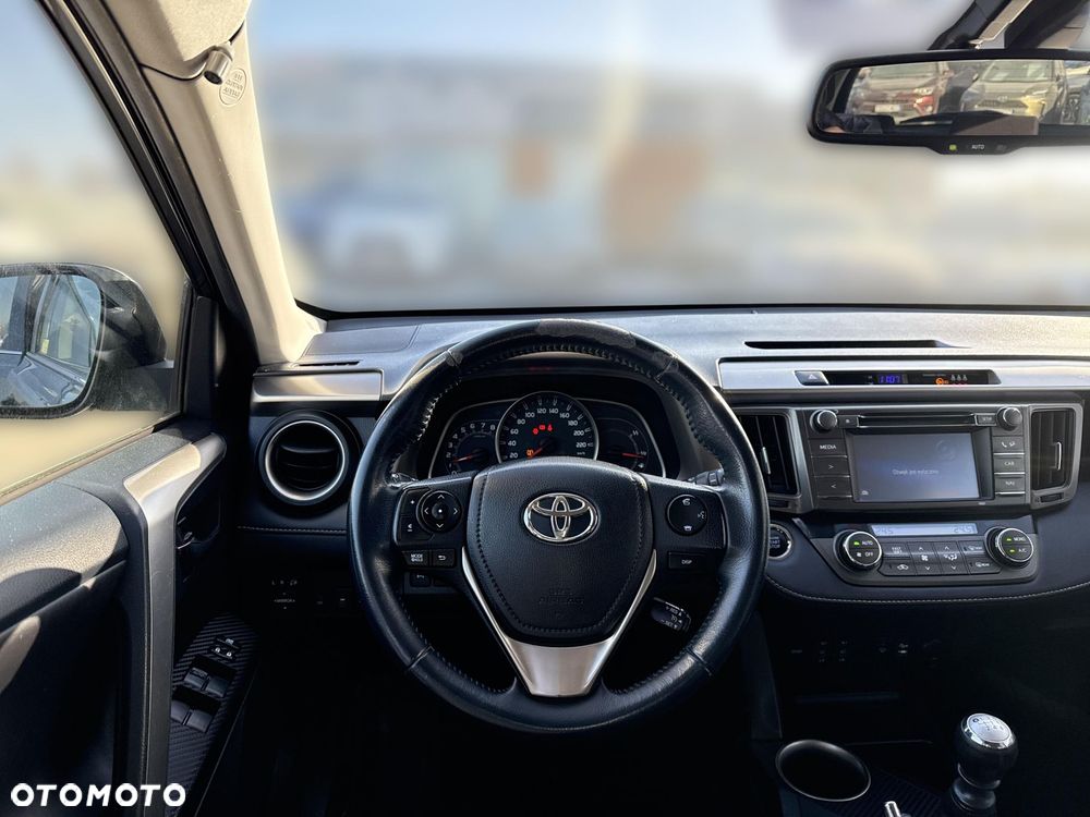Toyota RAV4 2.0 Premium 4x4 - 13