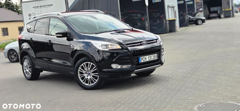Ford Kuga 2.0 TDCi 2x4 Titanium - 21