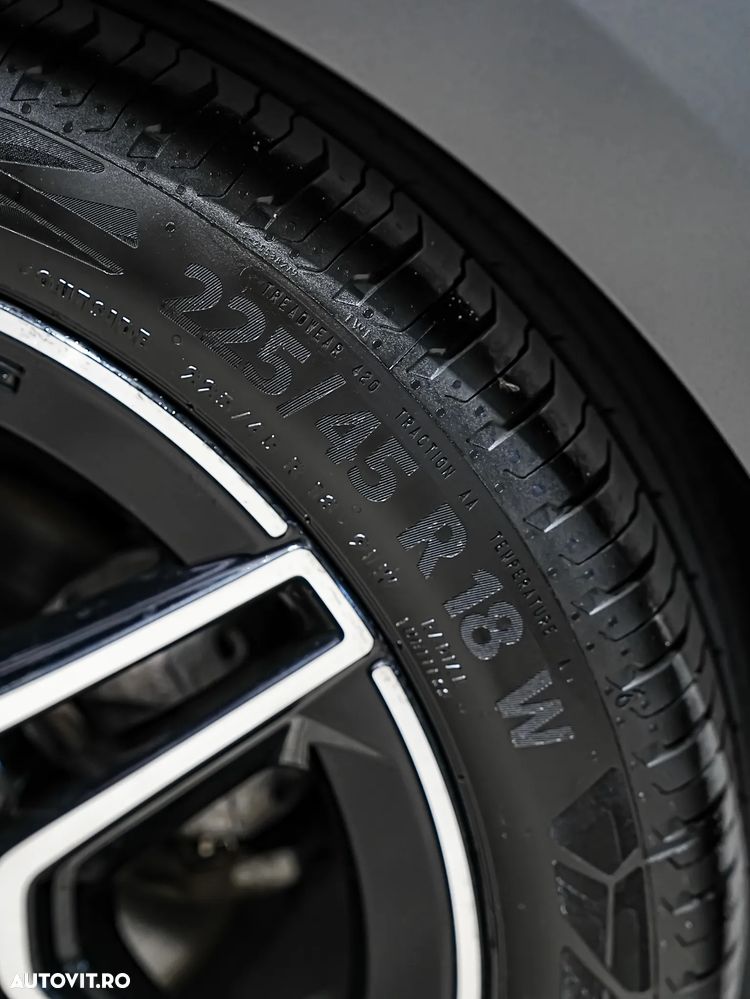 Mercedes-Benz CLA 180 7G-DCT Edition AMG Line - 35
