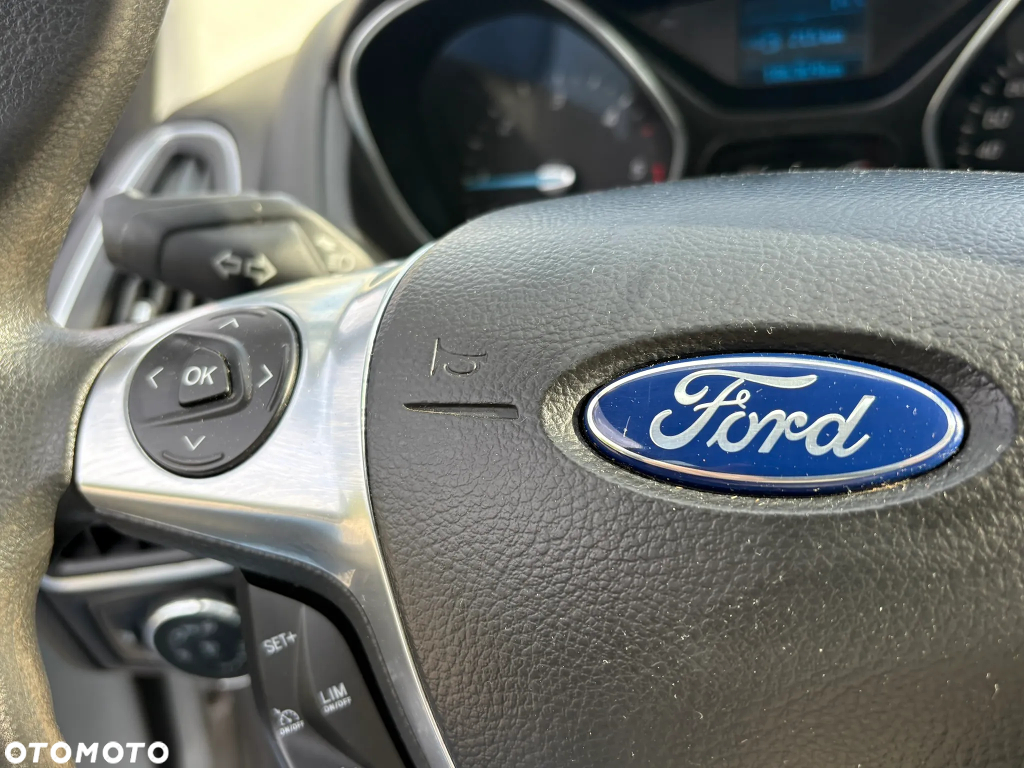 Ford Focus 1.6 TDCi ECOnetic 99g Start-Stopp-System SYNC Edition - 20
