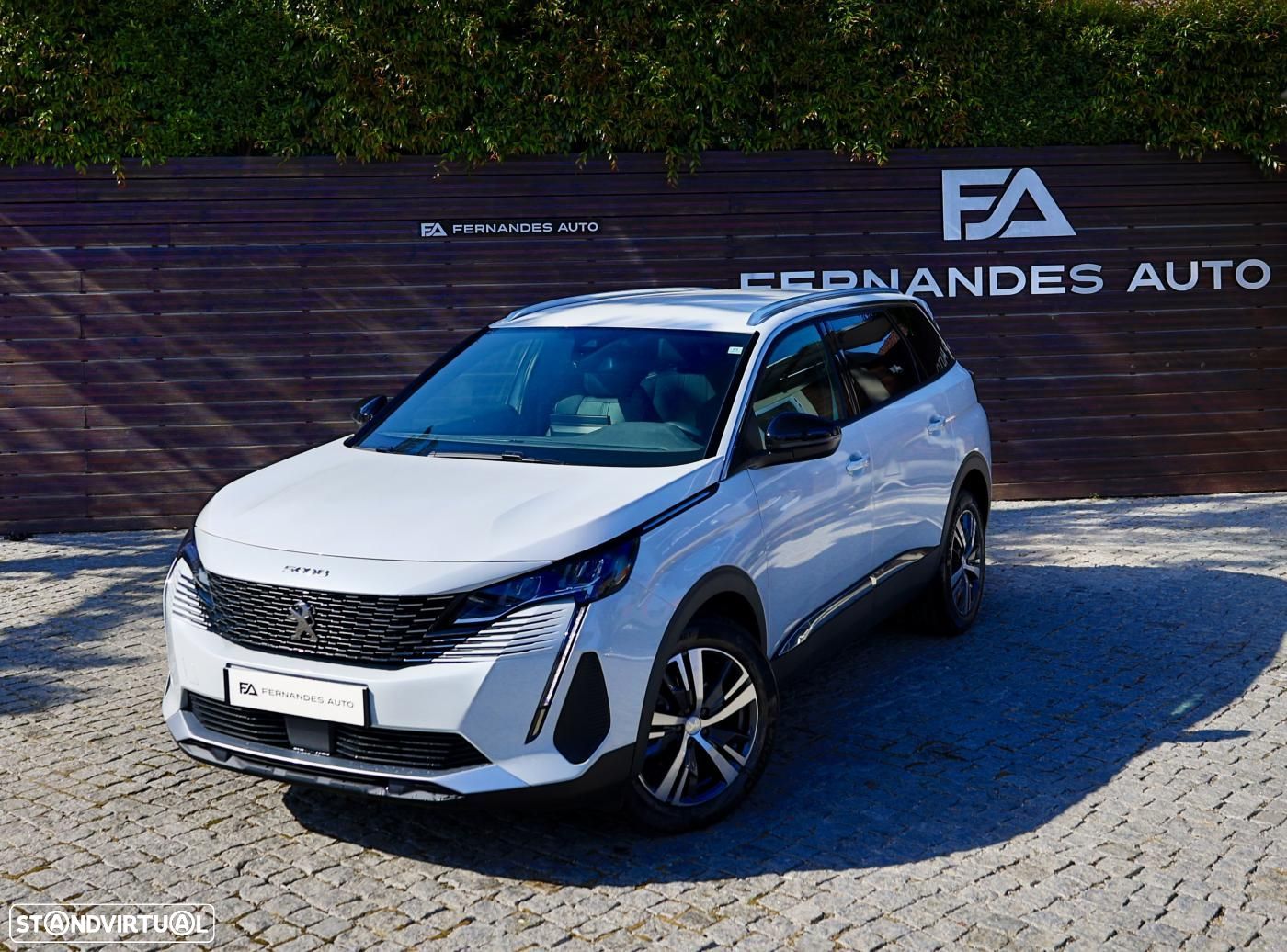 Peugeot 5008 1.5 BlueHDi Allure EAT8 - 1