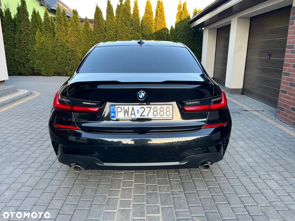 BMW Seria 3 318d MHEV Sport Line - 14