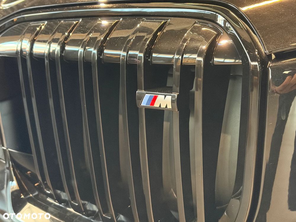 BMW X1 - 17