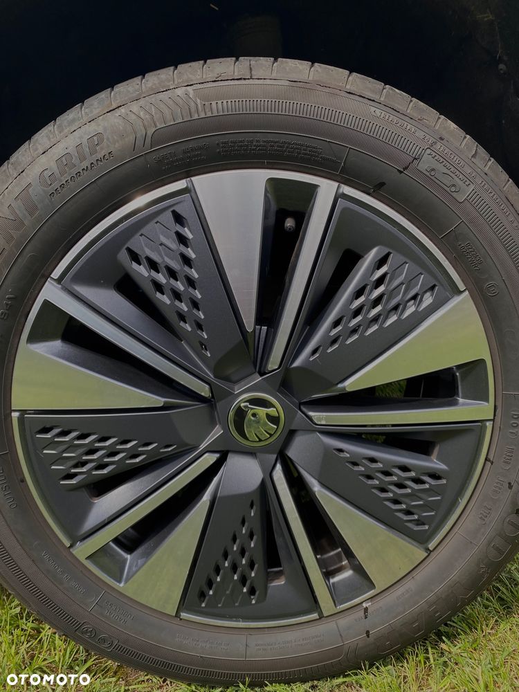 Skoda Karoq 1.5 TSI ACT Drive 125 - 17