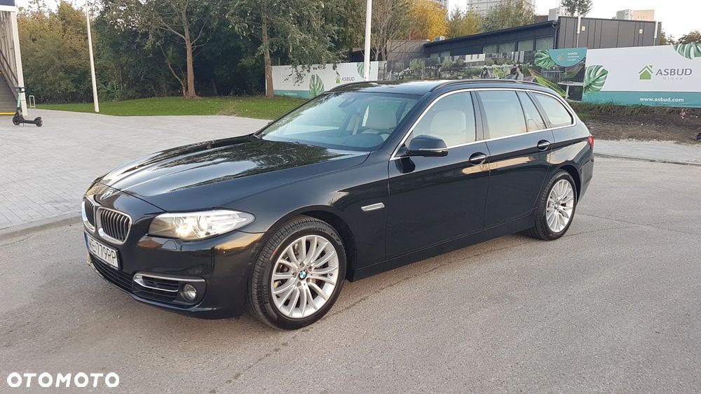 BMW Seria 5 525d xDrive - 1