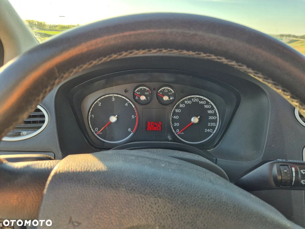 Ford Focus 1.6 TDCi Trend - 5