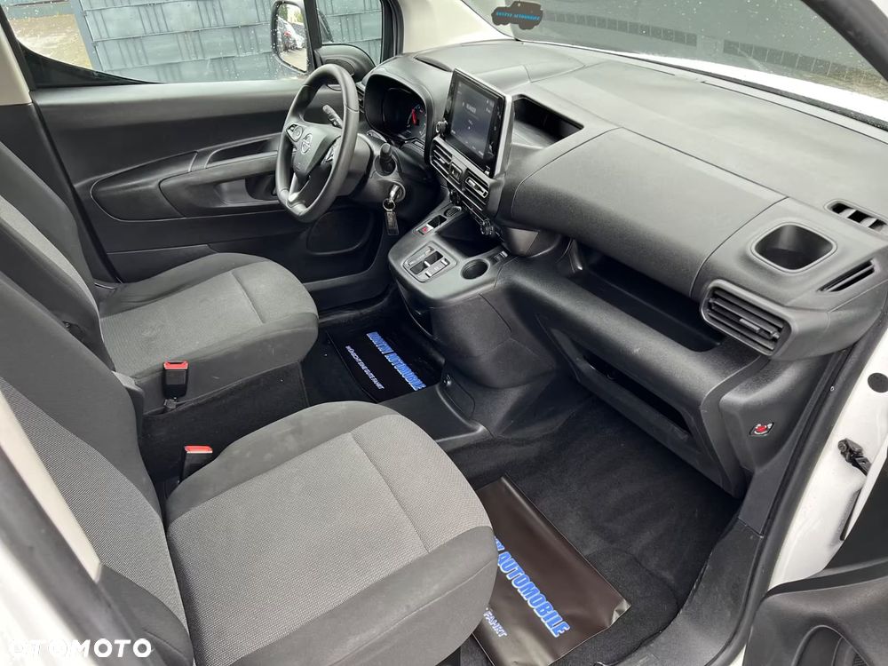 Opel e-COMBO L2 XL/50KWH - 13