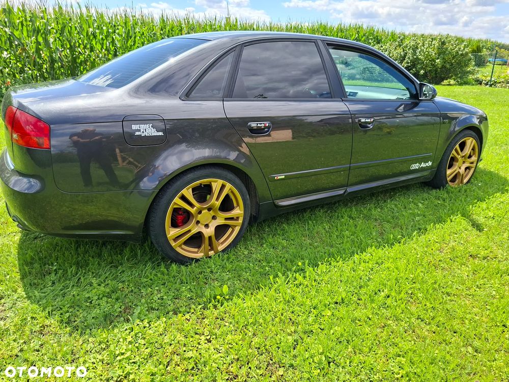 Audi A4 Limousine 2.0 TDI DPF S line Sportpaket (plus) - 14