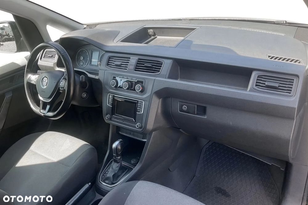 Volkswagen CADDY MAXI - 9