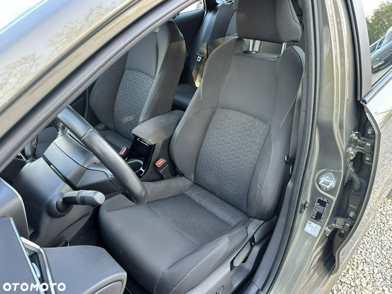 Toyota Corolla 1.8 Hybrid Comfort - 11