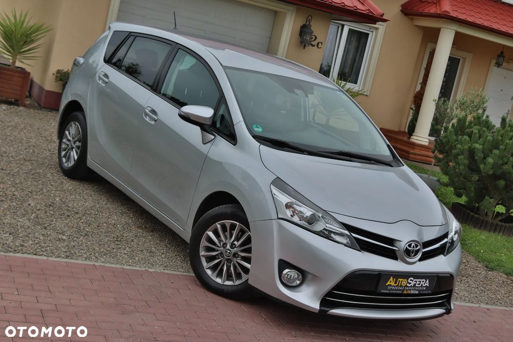 Toyota Verso 1.8 Premium 7os - 1