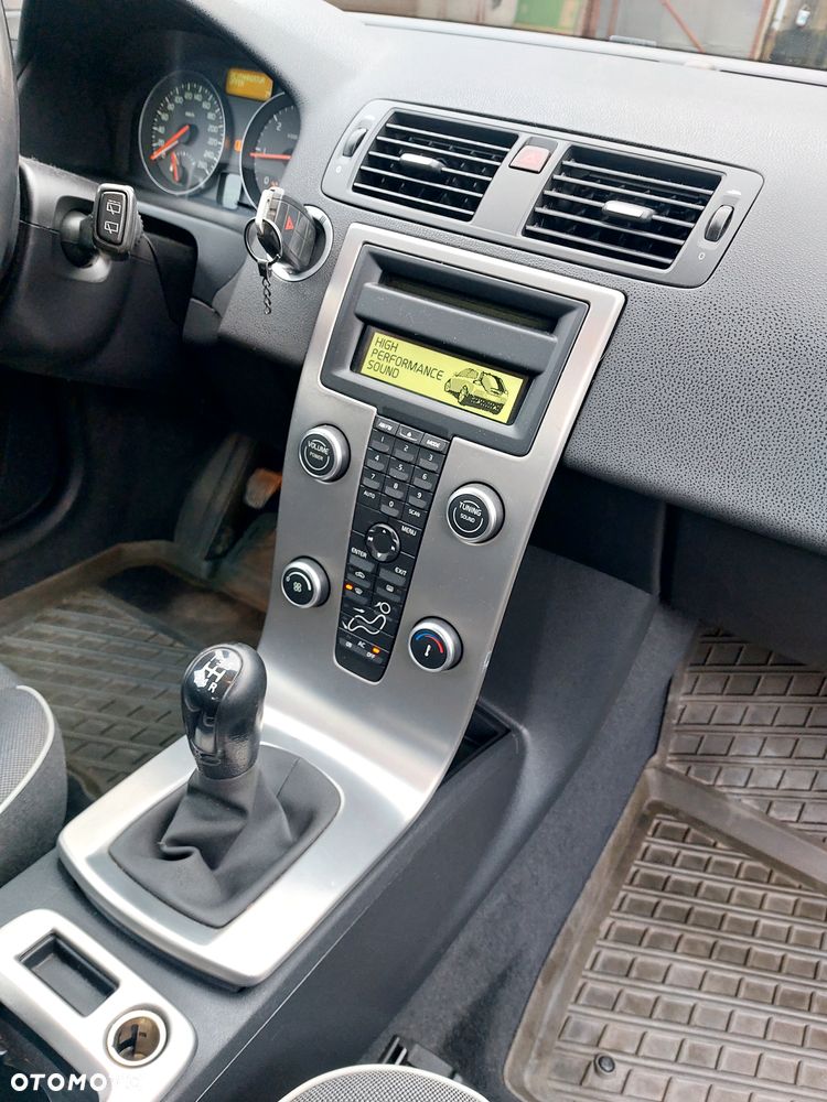 Volvo C30 1.6D - 17