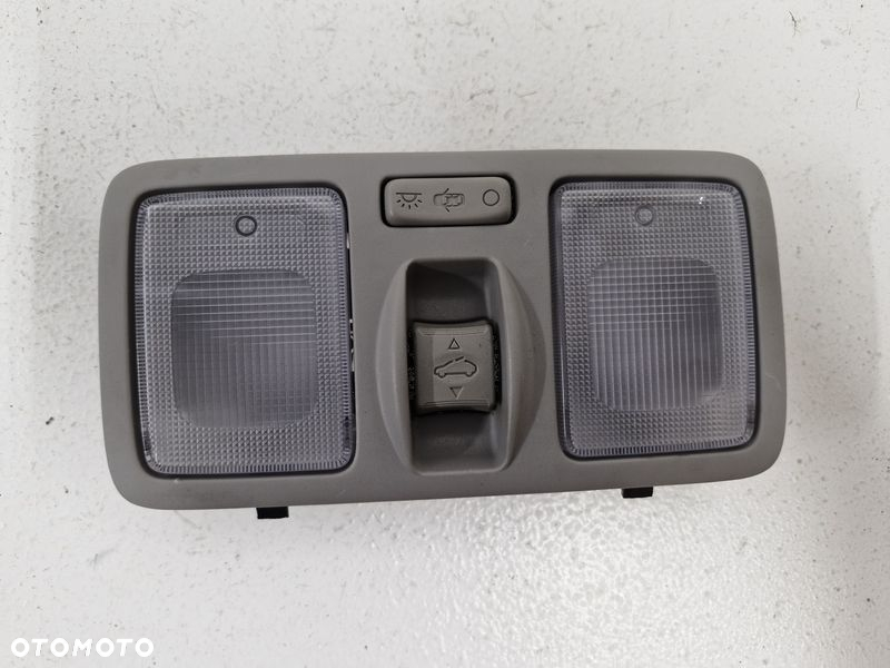HYUNDAI IX20 LAMPKA PODSUFITKI OŚWIETLENIE KABINY PRZEŁĄCZNIK SZYBERDACHU - 2