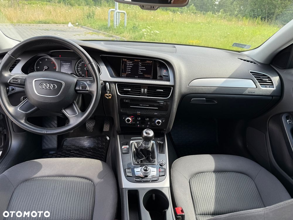 Audi A4 2.0 TDI - 11