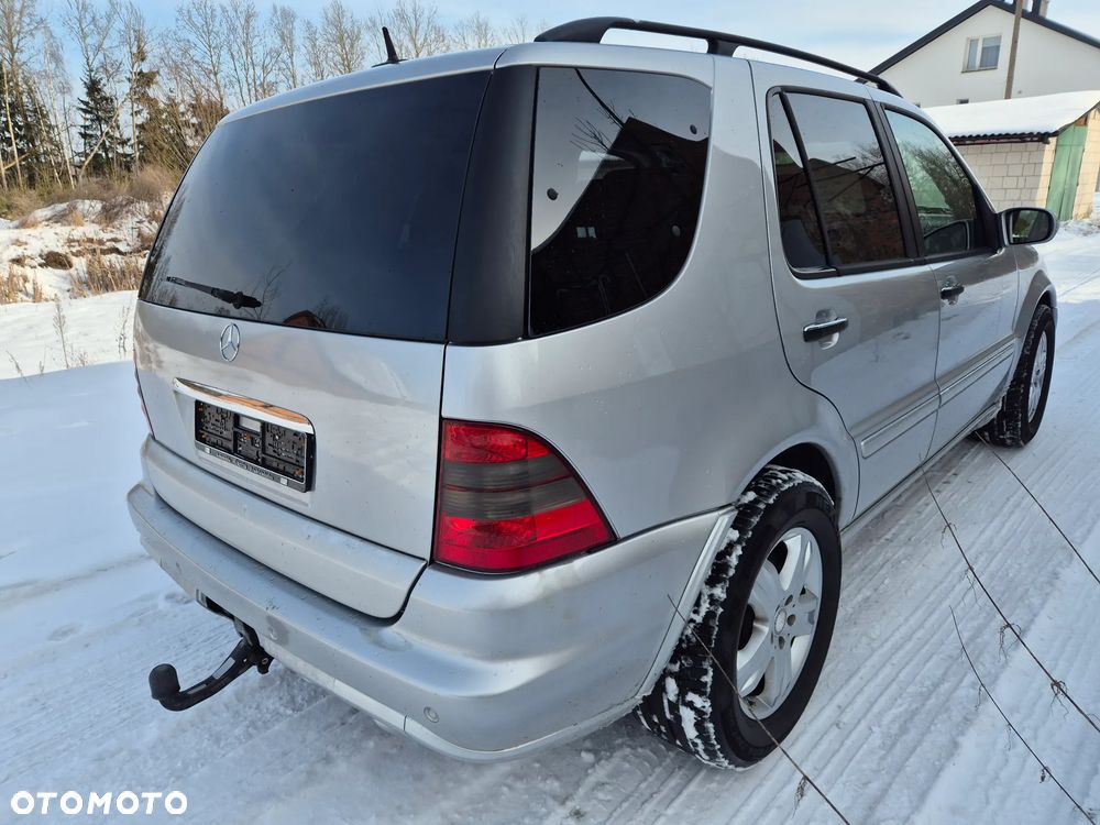 Mercedes-Benz ML - 4