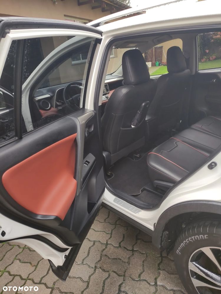 Toyota RAV4 2.0 Prestige MS EU6 - 8