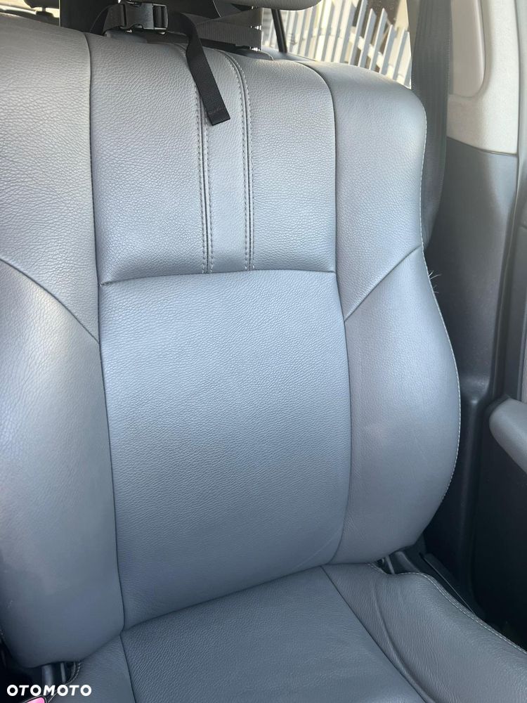 Toyota Avensis 1.8 Multidrive Business Edition - 15