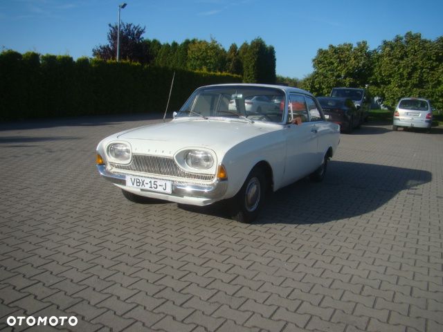 Ford Taunus - 1