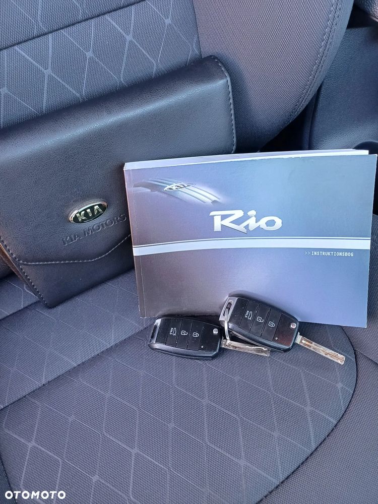 Kia Rio 1.4 crdi Business Line - 4