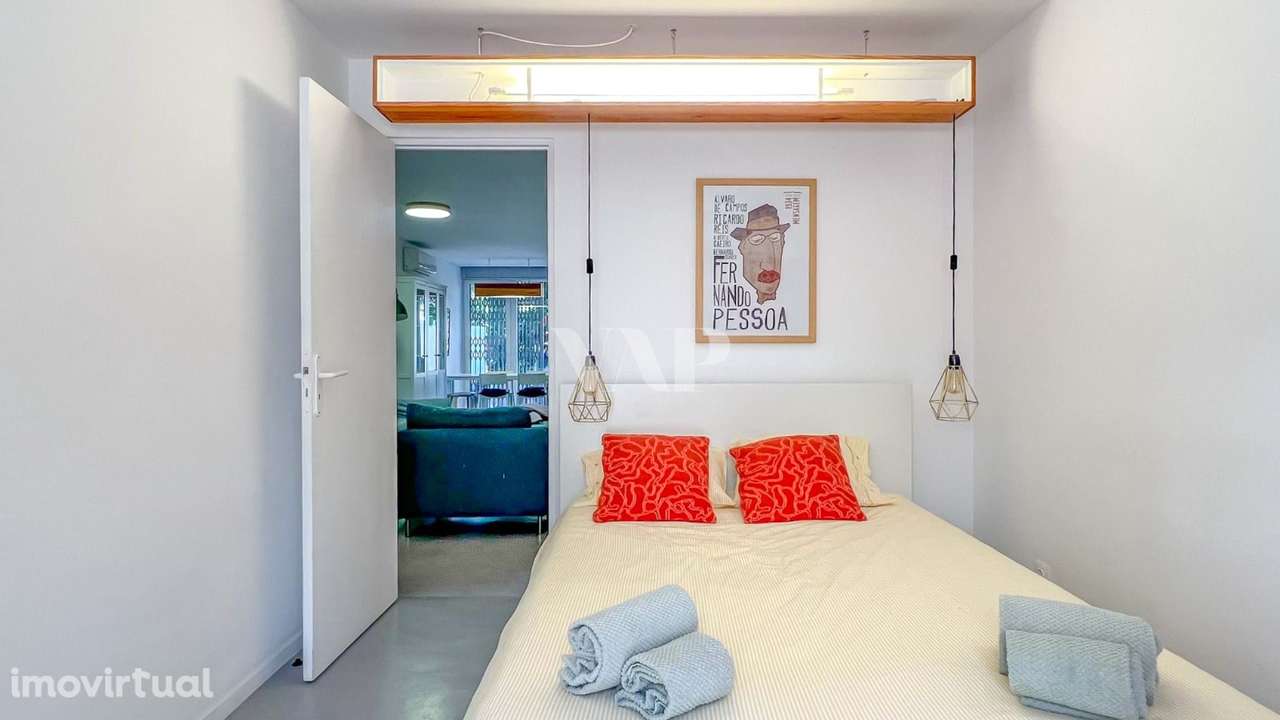 Apartamento com 2 Quartos, Terraço Privado e Estacionamento na Marina - Grande imagem: 4/15