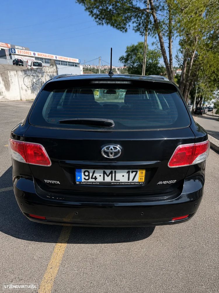 Toyota Avensis SW - 4