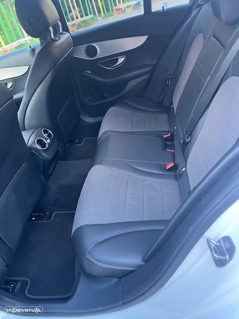 Mercedes-Benz C 220 d Avantgarde - 16