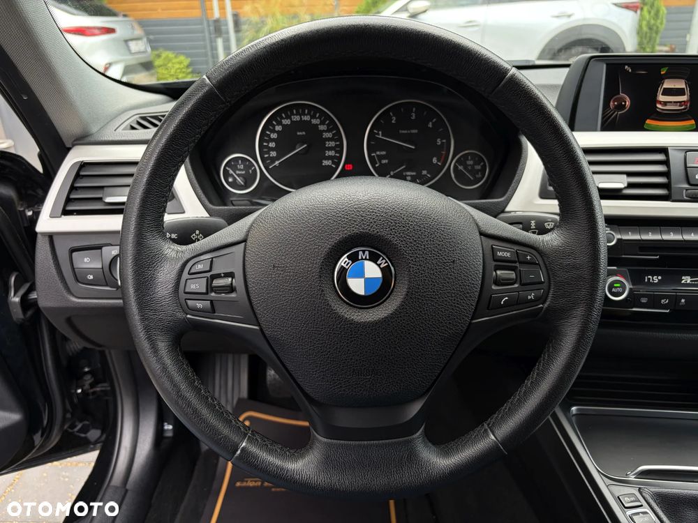 BMW Seria 3 320d Advantage - 22