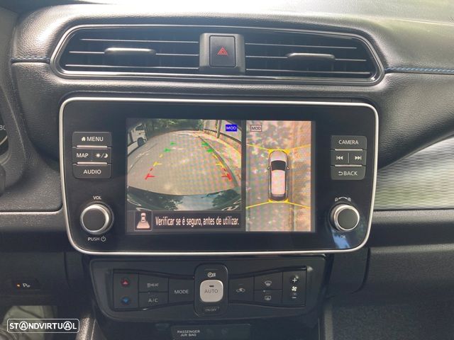 Nissan Leaf 40 kWh N-Connecta - 24