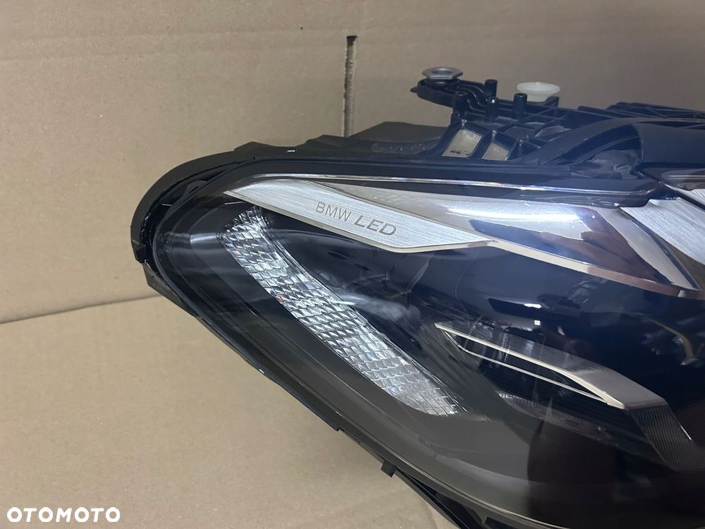 LAMPA PRAWA BMW 5 G30 G31 LIFT FULL LED - 3