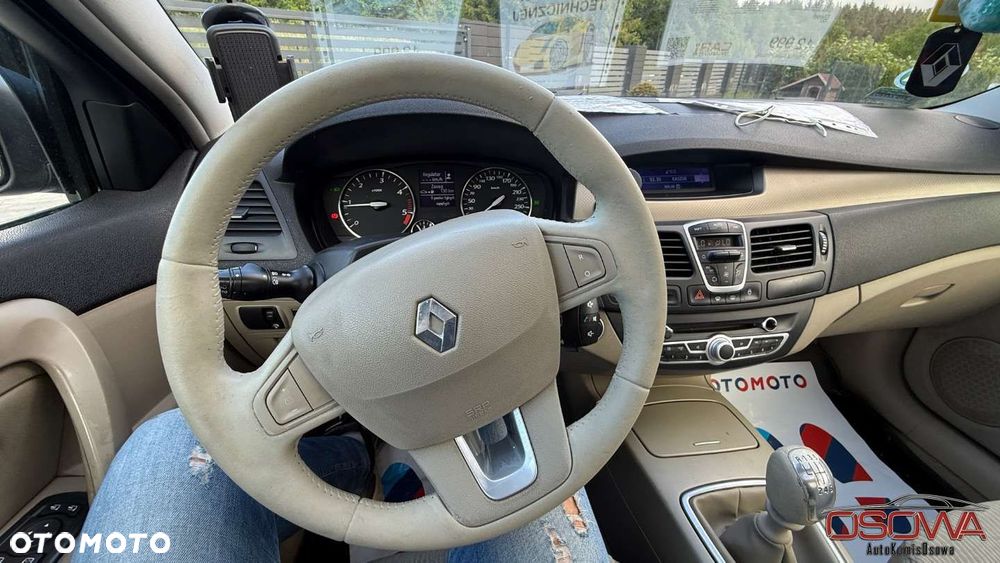Renault Laguna 2.0 DCi Privilege - 23