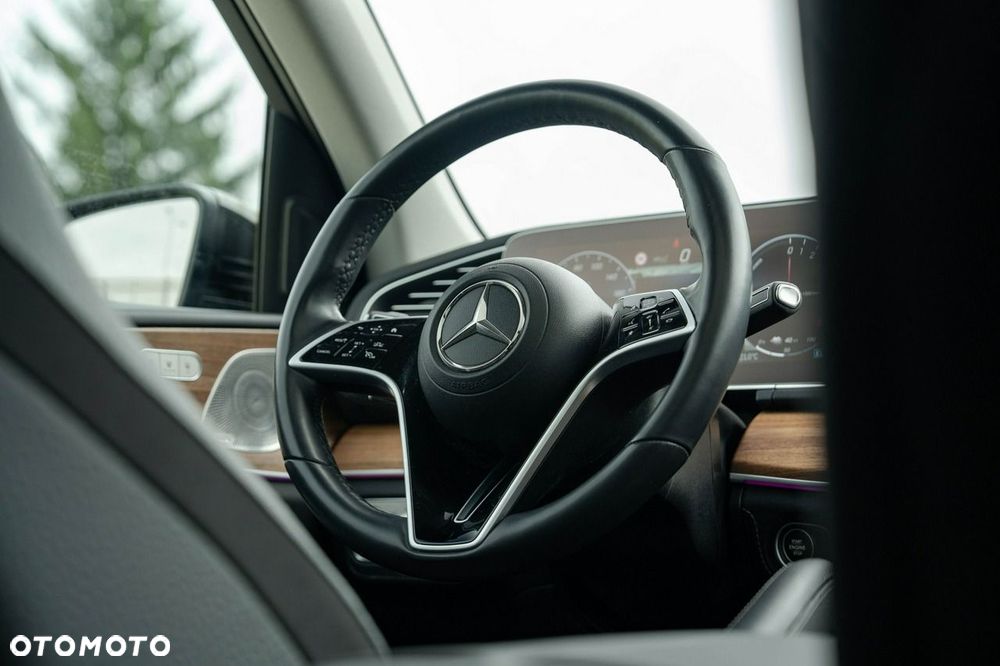 Mercedes-Benz GLE - 22