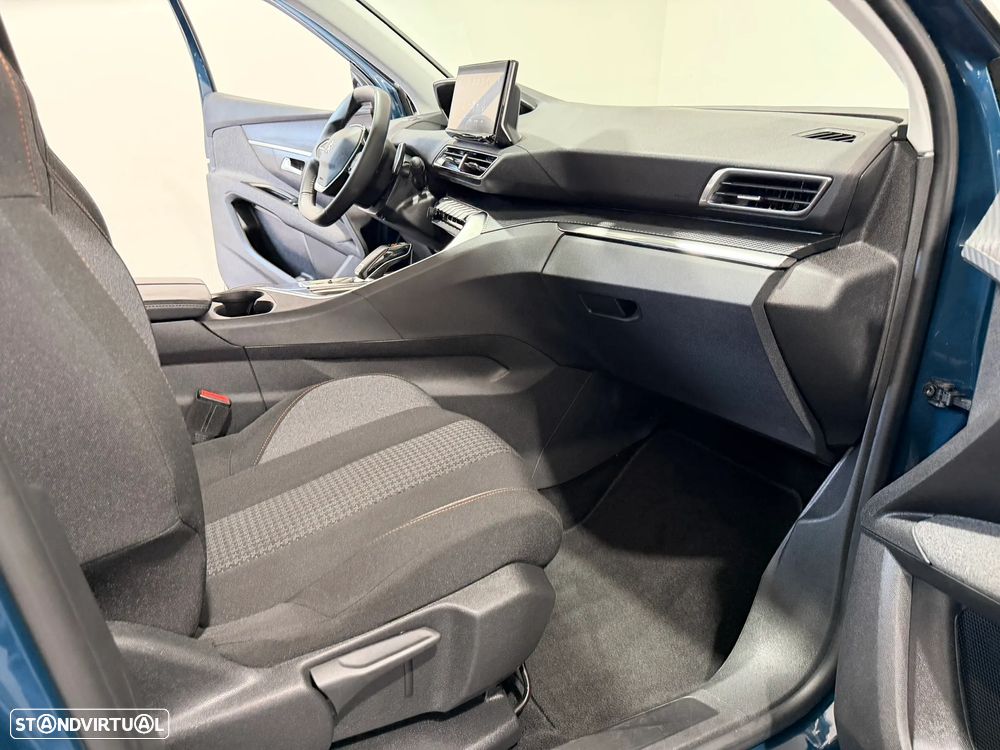 Peugeot 5008 1.5 BlueHDi Active Pack EAT8 - 41