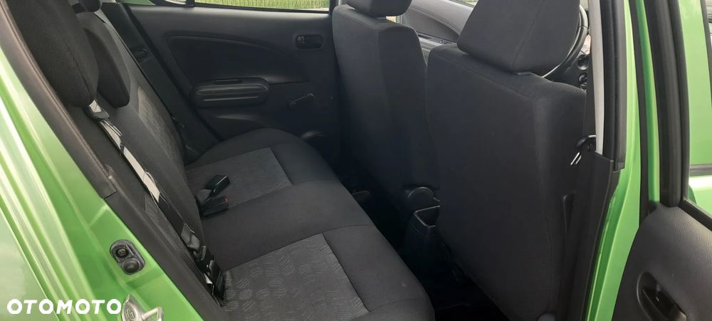 Suzuki Splash - 11