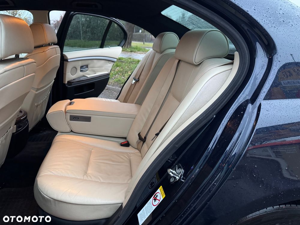 BMW Seria 7 730d - 19